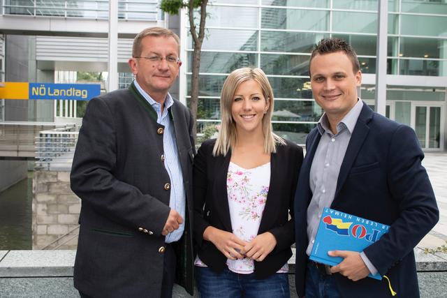 LAbg. Dieter Dorner, Gemeinderätin Kerstin Stoiber und FPÖ-Bezirksobmann Andreas Bors
