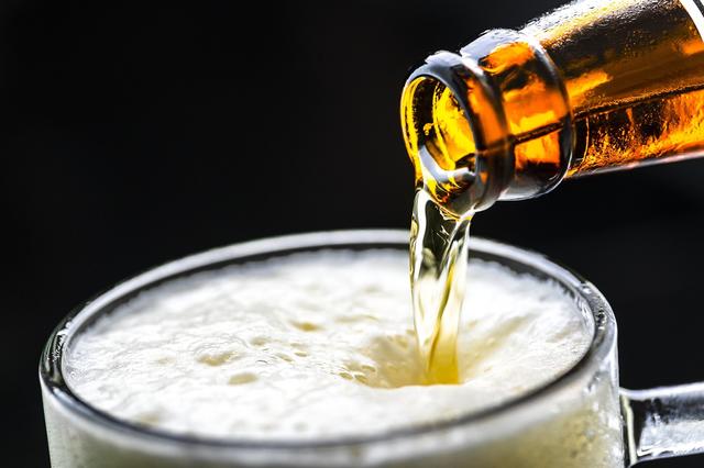 Ob von preisgekrönten Brauerein oder regionalen Gasthäusern, die ihr eigenes Bier brauen: Im Flachgau findet man tolle Biere.