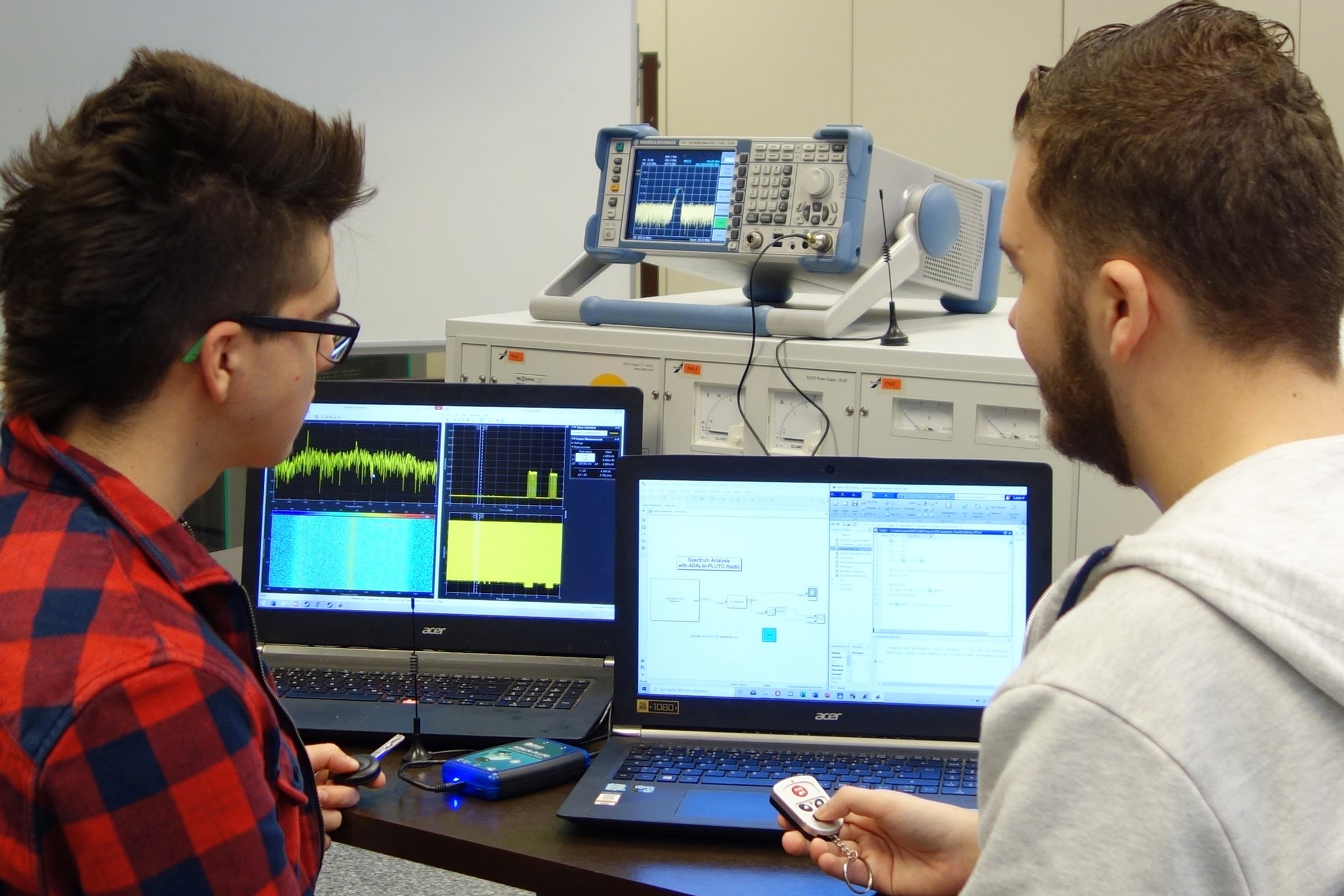 HTL Hollabrunn Radio Frequency Hacking Hollabrunn