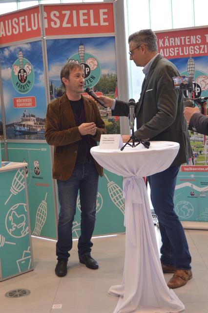 Top-3-Ausflugsziele Kärnten zogen Bilanz, am Bild: Moderator Dorian Steidl und Minimundus-GF Hannes Guggenberger | Foto: Lehner
