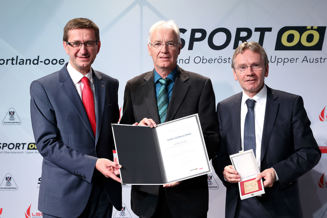 Sport-Landesrat Markus Achleitner, Heinz Kronlachner (Sportunion Meggenhofen) und Franz Schiefermair (Präsident der Sportunion OÖ, v. l.). | Foto: Vanessa Ehrengruber