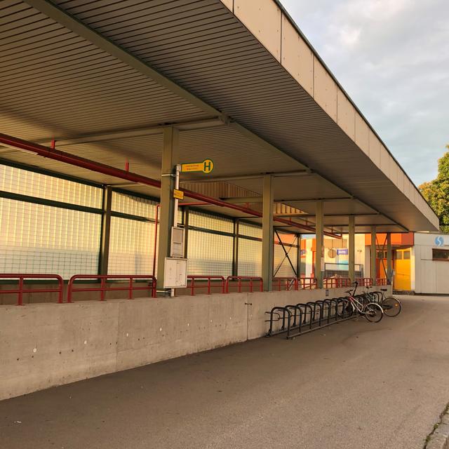 Passende Infrastruktur im öffentlichen Verkehr.
