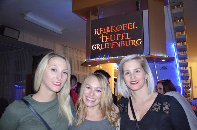 Mädchen-Trio: Sandra Greile, Franziska Kohlweg und Stefanie Oberlojer