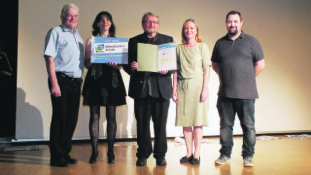 Gunter Kastler, Vera Döllmann, Siegfried Kapl, Ulrike Singer, Daniel Mayrwöger (AK Klimabündnisgemeinde; v. l. n. r.).