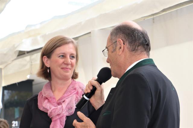 LR  Barbara Eibinger-Miedl und Bgm. Karl Ziegler | Foto: Edith Ertl