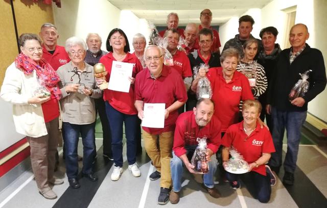 Die Mitglieder teilen ihre Leidenschaft zum Kegeln. | Foto: Muhri