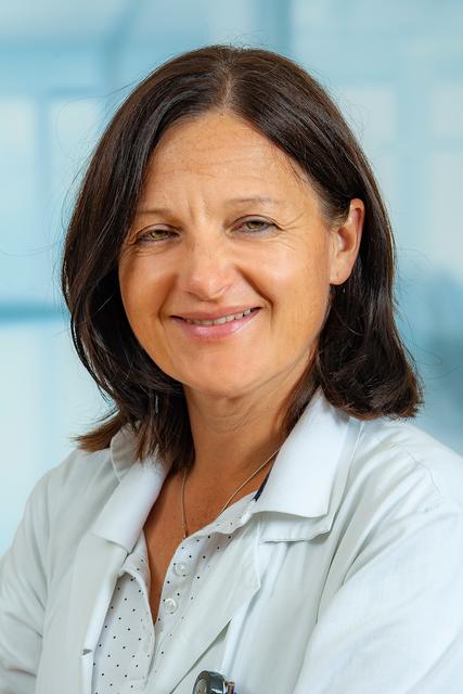 Oberärztin Angelika Weiß, Abteilung für Hals-, Nasen- und Ohrenkrankheiten, Klinikum Wels-Grieskirchen | Foto: Klinikum Wels-Grieskirchen/Nik Fleischmann
