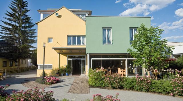 Die Pflegepension "Nostalgie" läuft weiter, die Tagesbetreuung wurde aber eingestellt.