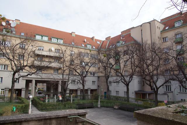 Der Metzleinstaler Hof am Margaretengürtel war der erste Gemeindebau der Stadt Wien. | Foto: Alois Fischer