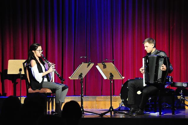 Johanna Gossner und Damian Keller präsentierten ihre neue CD. | Foto: Albin Ritsch