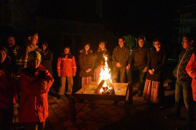 Tatkräftig dabei: die Feuerwehrjugend. | Foto: Pfarre Bruck
