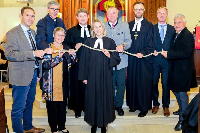 Gerald Ukmar. Richard Posch, Gisela Malekpour, Markus Lintner, Anne Tikkanen, Hans Stefan Hintner, Lars Müller-Marienburg, Robert Fenz und Johann Zeiner. (v.l.)