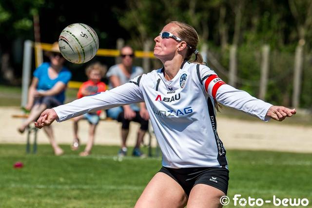 Allrounderin Nicole Sollböck verstärkt die Paper-Girls