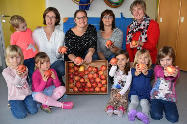 Tag des Apfels in Pabneukirchen, Kindergarten