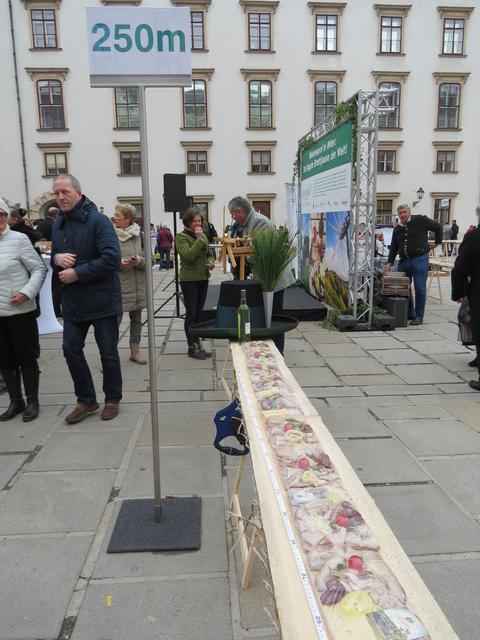 Die letzten Brettljausen zum Rekord.