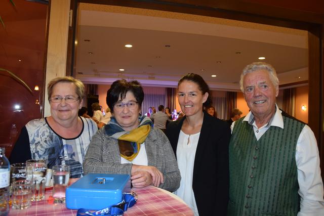 Hatten Spaß: Ingrid Betschoga, Angelika Hanschitz, Sandra Müllner, Norbert Vallant (von links)