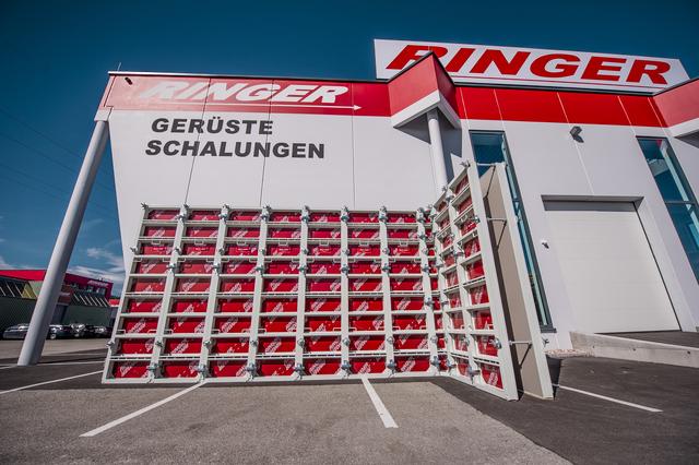 Ringer errichtet am Standort Regau derzeit eine Schalungsreinigungsanlage und erweitert die Lagerkapazitäten. | Foto: Karin Lohberger