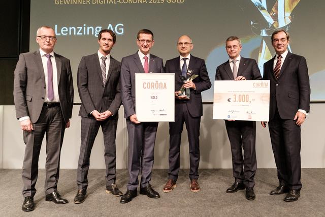 Klaus Herrmann, Jürgen Spitzenberger, Markus Achleitner, Thomas Obendrauf, Heinrich Schaller und Axel Greiner (v.l.) bei der Corona-Verleihung.