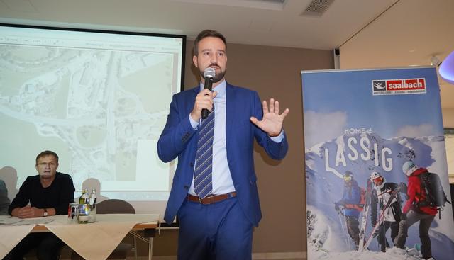 Landesrat Stefan Schnöll versucht die Wogen zu glätten