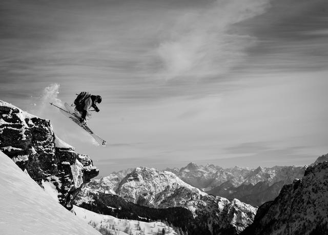 Szenenbild aus "White Blood", 2018 | Foto: Raw Life Film - Thomas Egger