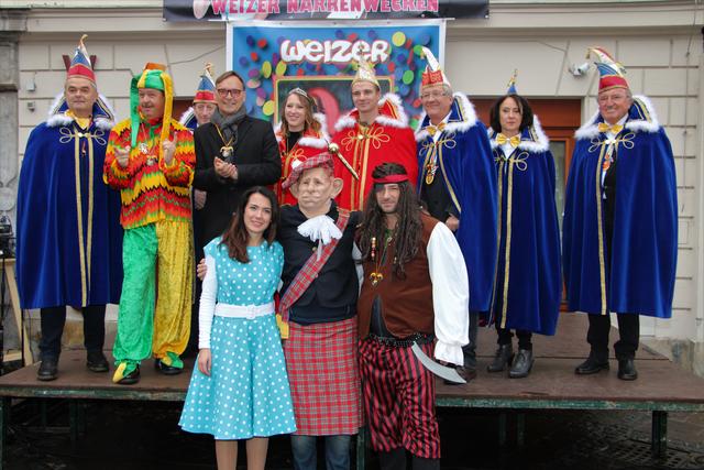 Das Motto des Faschings lautet diesmal "Partys, Promis und Piraten".