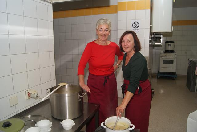Das bewährte Küchenteam um Monika Peinstingl und Elisabeth Strickner sorgte fürs leibliche Wohl

