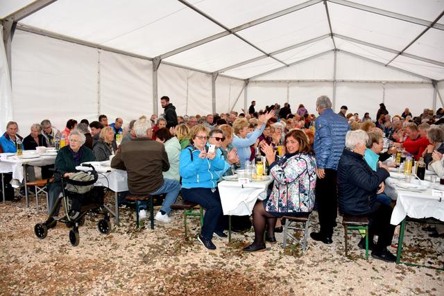 Für Speis und Trank war ausreichend gesorgt