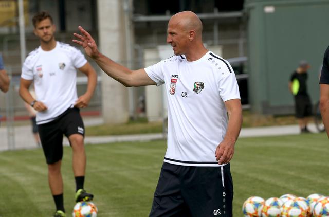 WAC-Trainer Gerhard Struber zieht es nach England.