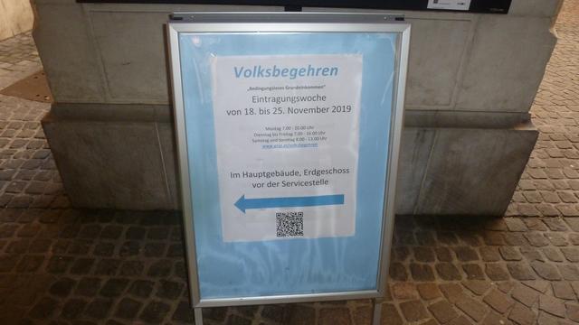 Im Amtshaus in der Schmiedgasse 26 gibt es genügend Zeit, um für das Volksbegehren zu unterschreiben.