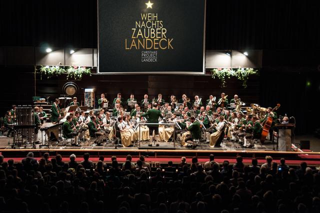 Am 13. und 14. Dezember werden die Konzertbesucher sprichwörtlich von der Stadtmusikkapelle Landeck verzaubert. | Foto: Stadtmusikkapelle Landeck