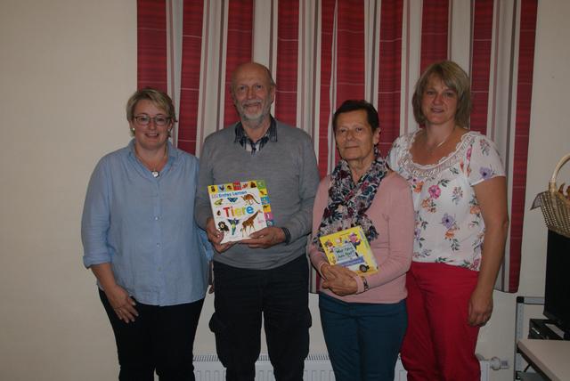 Willi Burgstaller und seine Frau Luise spendeten Bücher. | Foto: Schachinger