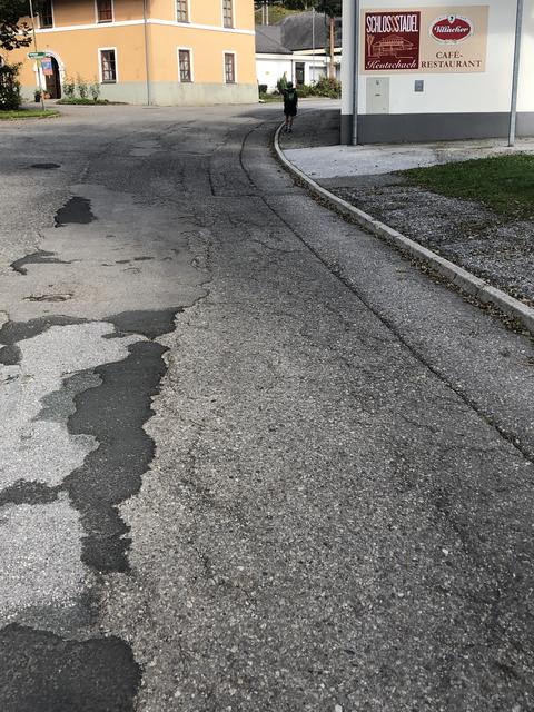 Im Frühjahr wird die Keutschacher Ortsdurchfahrt weiter saniert. Der Gemeinderat gab grünes Licht.