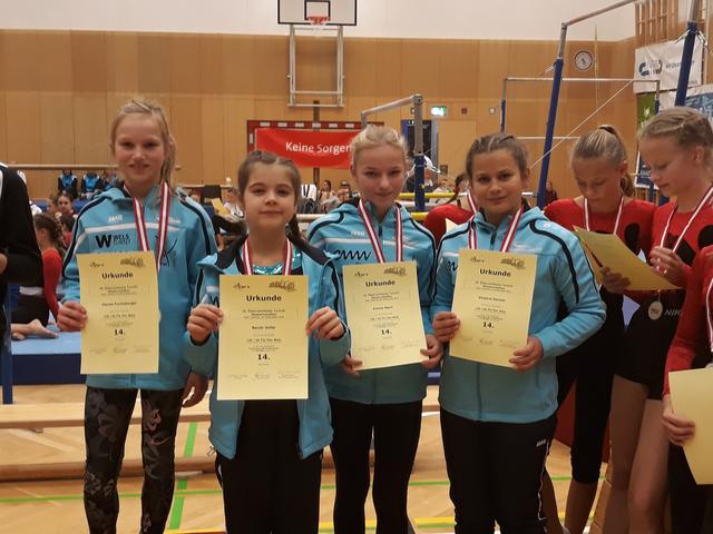 14. Platz AK12wB (Hanna, Sarah, Emma, Viki)