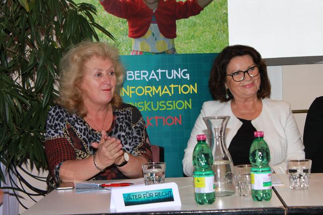 Christine Gaschler-Andreasch (links) und NR. Mag. Elisabeth Scheucher Pichler (ÖVP)