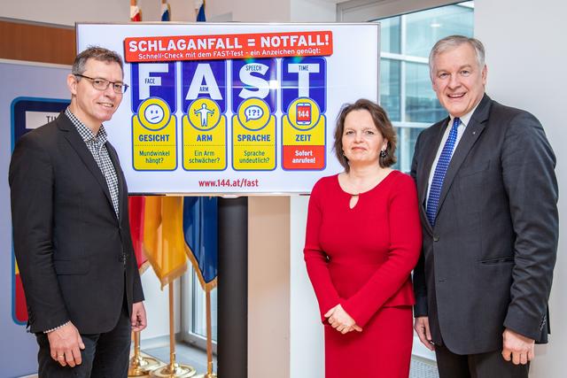 v.l.n.r.: Karl Matz, Petra Zuser, Martin Eichtinger | Foto: Regina Eder