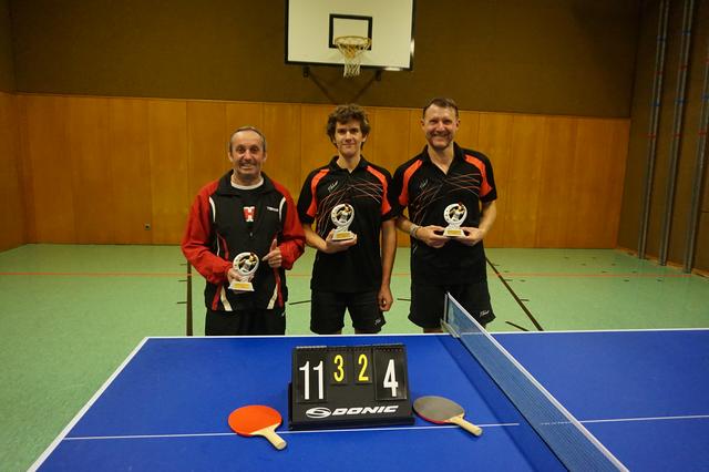 v.l.: Gerhard Donninger, Jakob Neunhäuserer und Erich Ecker waren siegreich. | Foto: Foto: Tischtennisverein Riedau