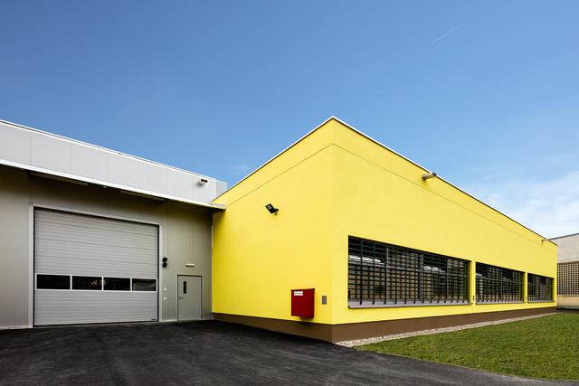 Neue Werkshalle