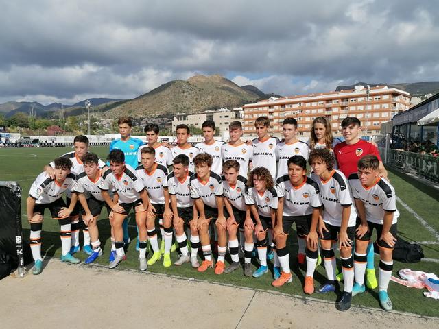 Die U15 des FC Valencia kommt zum ersten Mal nach Schärding zum Baumit Junior Hallencup. Dort treffen die Spanier auf Mannschaften wie FC Liverpool, Borussia Dortmund oder RB Leipzig. | Foto: FC Valencia