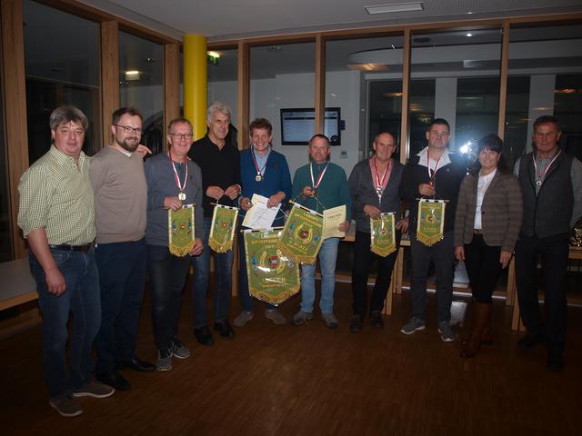 Im Rahmen der Jahreshauptversammlung wurden Salzburgs beste Plattenwerfer geehrt. | Foto: Foto: PWV Landesverband