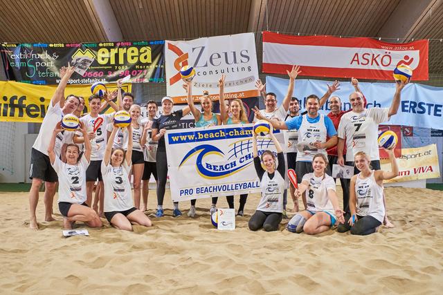 Die Steinbrunner Beach Champs trainierten mit Österreichs besten Beachvolleyballerinnen