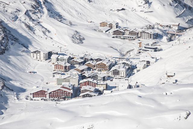 Zürs erhält den Zuschlag: Alpiner Weltcup kehrt nach 26 Jahren wieder in die Gemeinde Lech zurück.
 | Foto: Lech Zürs Tourismus/Alex Kaiser