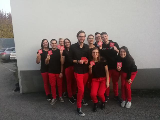 Iris Haiden, Christoph Wagner, Janine Zwinz, Kristin Stocker, Erik Hofer, India Nöhrenberg, Madhavi Hussajenoff, Patrick Kurz, Bennet Wagner, Jeannine Schmid (v.l.). | Foto: Junge SPÖ