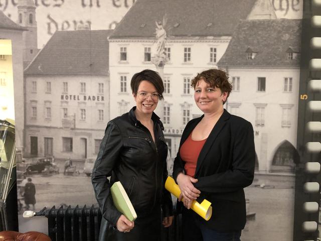 Am zweiten Foto Tanja WIndbüchler und Selina Prünster als Spitzen-Duo für die Gemeinderatswahl.
 | Foto: Grüne WN