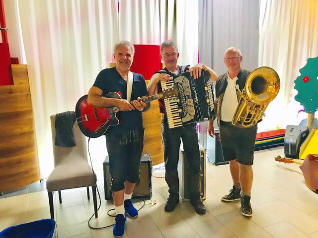 Die Ötscherbären: Volksmusik für die Integration.