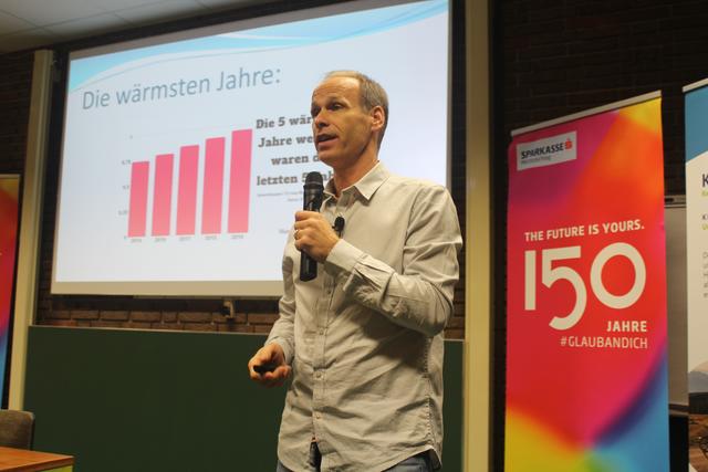 Marcus Wadsak ließ in Mürzzuschlag keine Zweifel: "Der Mensch ist zu mehr als 100 Prozent an der Erwärmung schuld."
