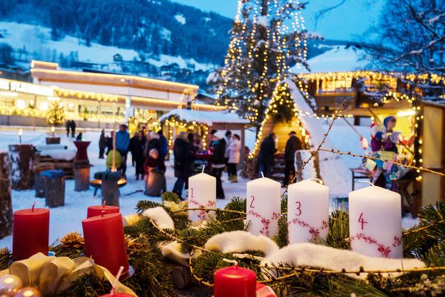 Der Alpine Thermen-Advent in Bad Kleinkircheim begeistert mit traditionellem Kunsthandwerk und regionaler Kulinarik.