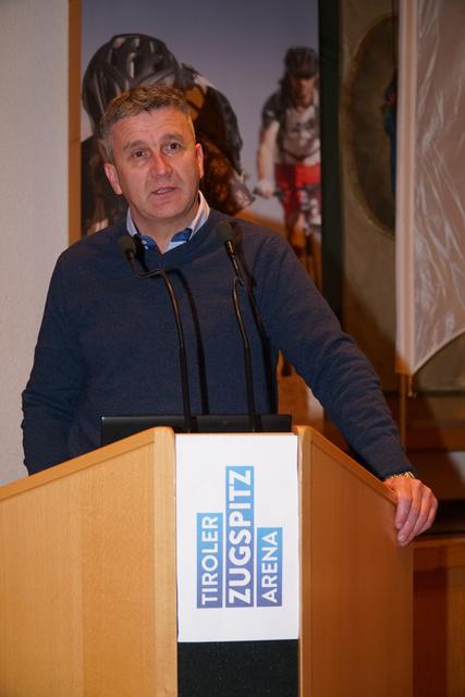 Obmann Theo Zoller informierte über diverse Vorhaben.