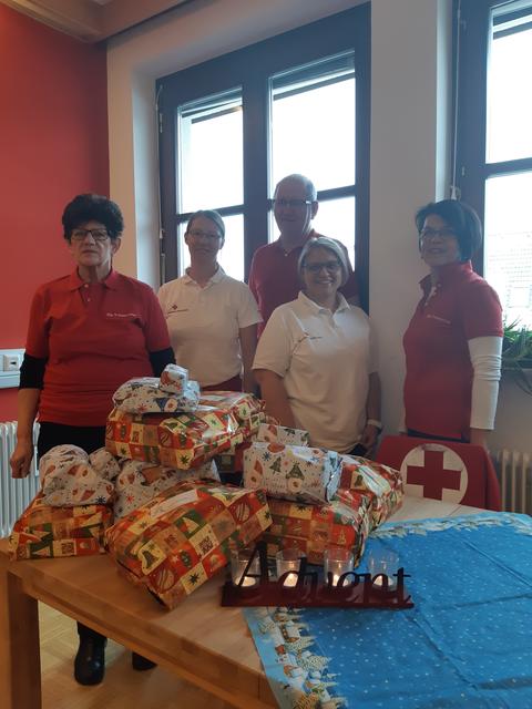 Die Trödelretter der Freiwilligen-Abteilung Mariapfarr haben letztes Jahr die Einnahmen - alles freiwillige Spenden - während der Adventzeit gespendet – wie auch dieses Jahr wieder!