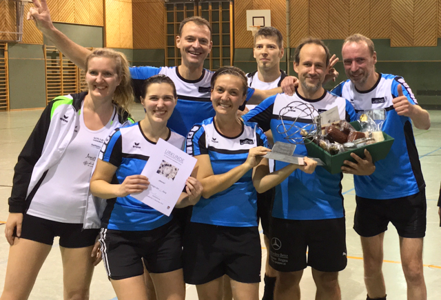 Das erfolgreiche Seewalchner Volleyball-Mixed-Team.
