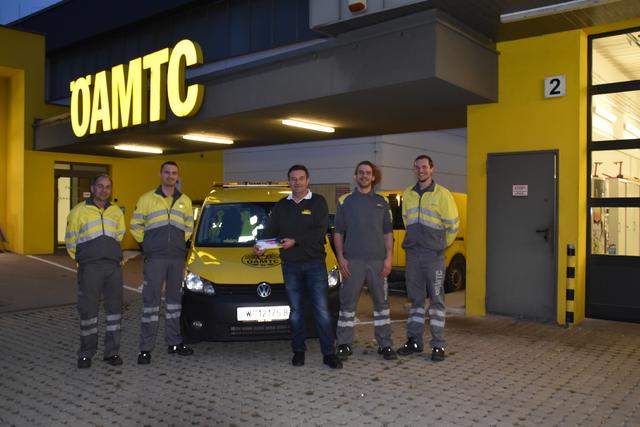 Das Einsatzteam von ÖAMTC Tulln: Manfred Kiesling, Timo Biergl, Josef Markl, Anton Bauer und Andreas Perschlinger. | Foto: Gollner